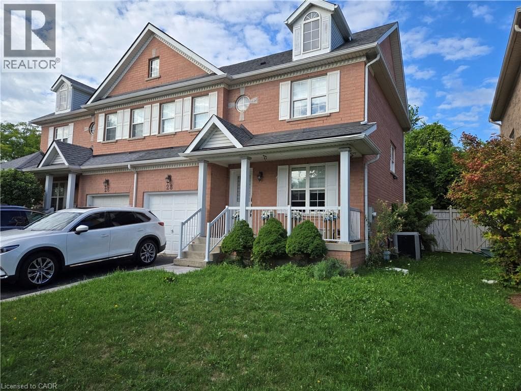 Single Family at 28 NIAGARA ON THE GREEN Boulevard, Niagara-on-the-Lake, Ontario - Photo 2 - RE/MAX Garden City Realty