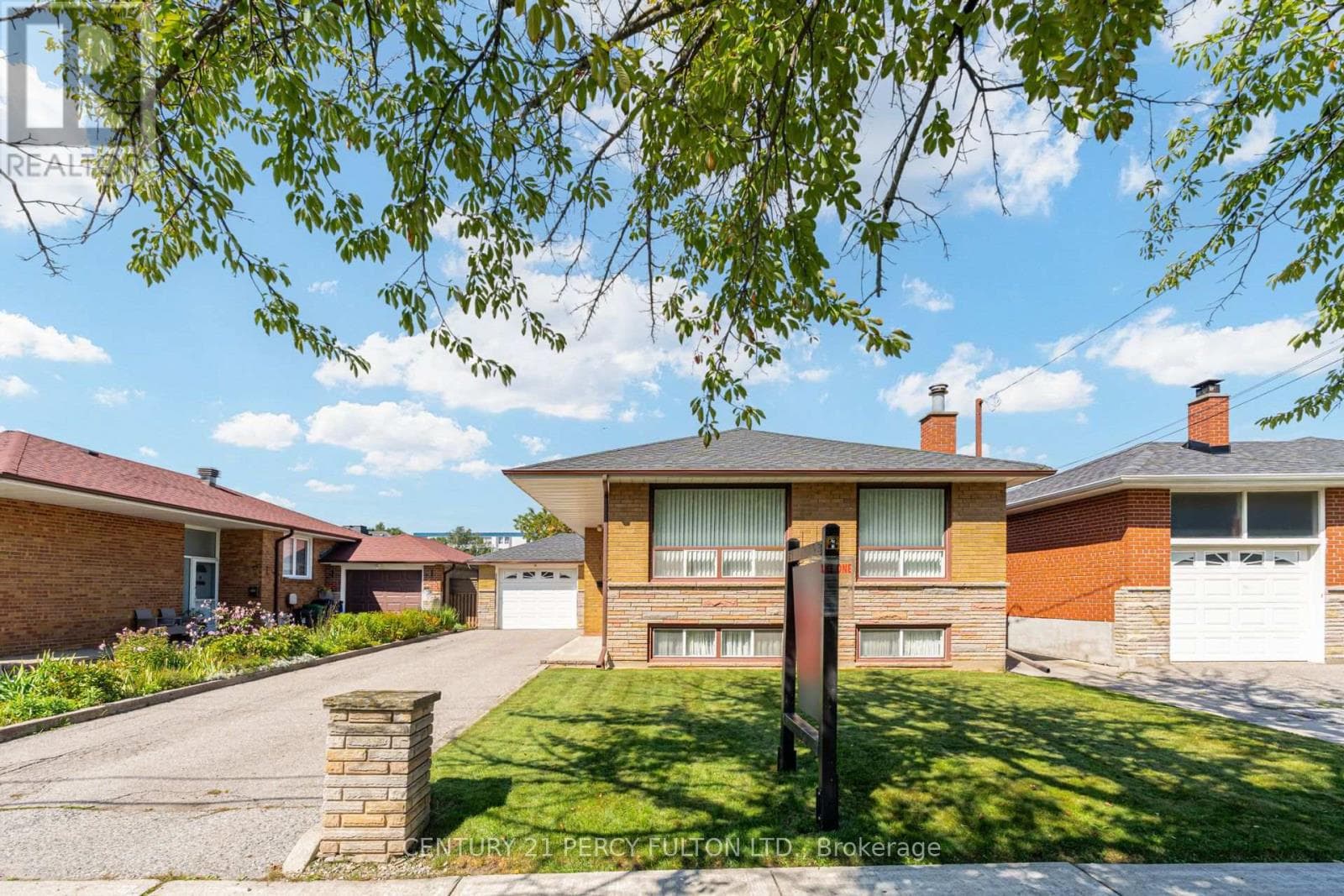 10 Dunlop Avenue