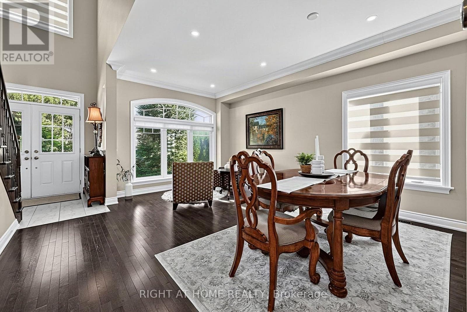 Single Family at 6 Boville Court, Oro-Medonte (Horseshoe Valley), Ontario - Photo 5 - RE/MAX Garden City Realty