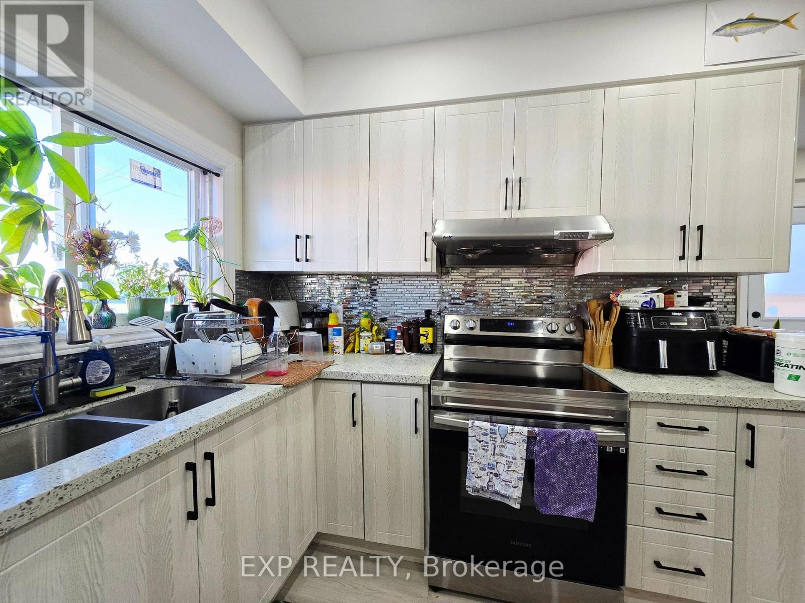 Multi-family at 3- 69 Vine Street, St. Catharines (E. Chester), Ontario - Photo 7 - RE/MAX Garden City Realty