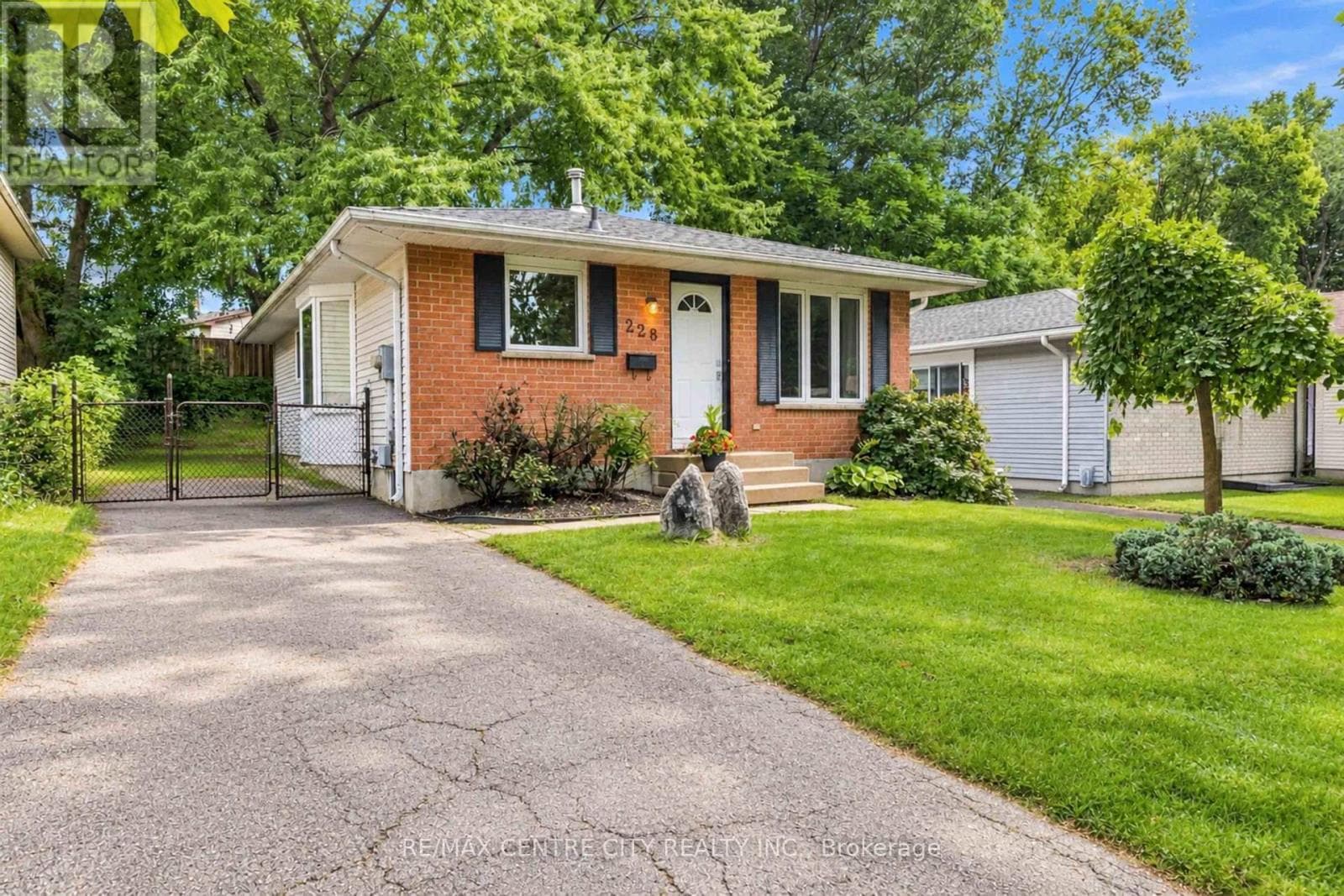 228 Pochard Lane