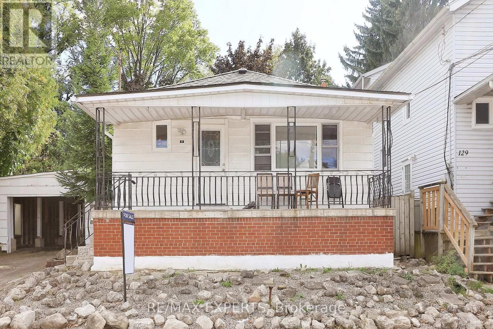 127 Whitney Avenue