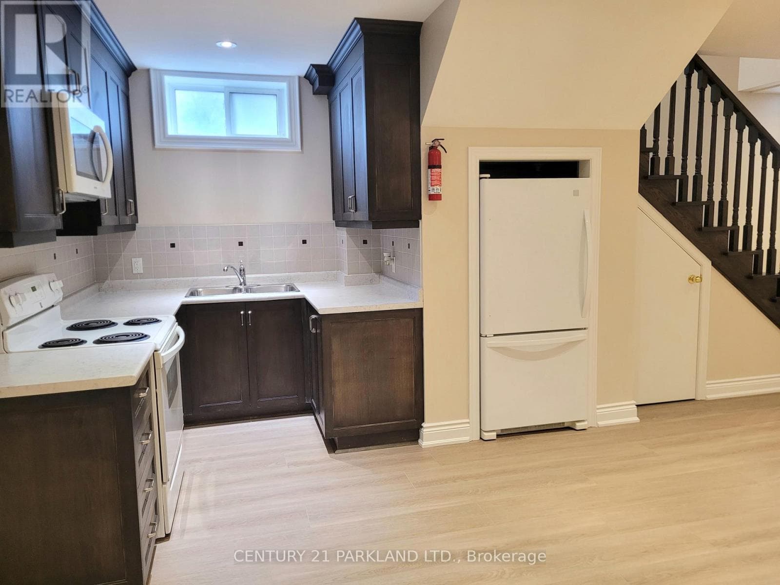 Single Family at 9 August Avenue, Toronto (Oakridge), Ontario - Photo 10 - RE/MAX Garden City Realty