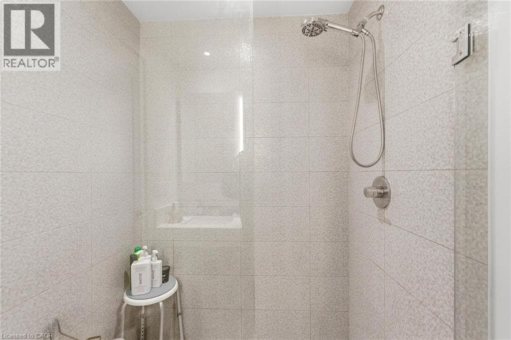 Single Family at 3807- 10 YORK Street, Toronto, Ontario - Photo 10 - RE/MAX Garden City Realty