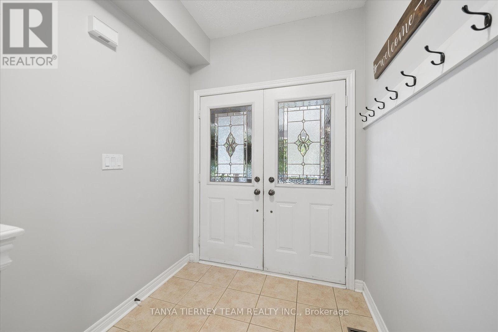 Single Family at 16 Corianne Avenue, Whitby (Brooklin), Ontario - Photo 5 - RE/MAX Garden City Realty