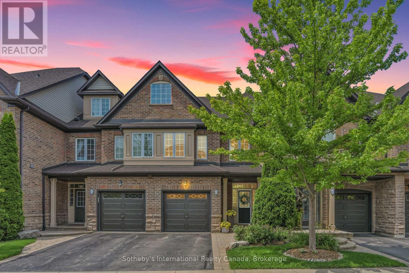 41- 300 Ravineview Way