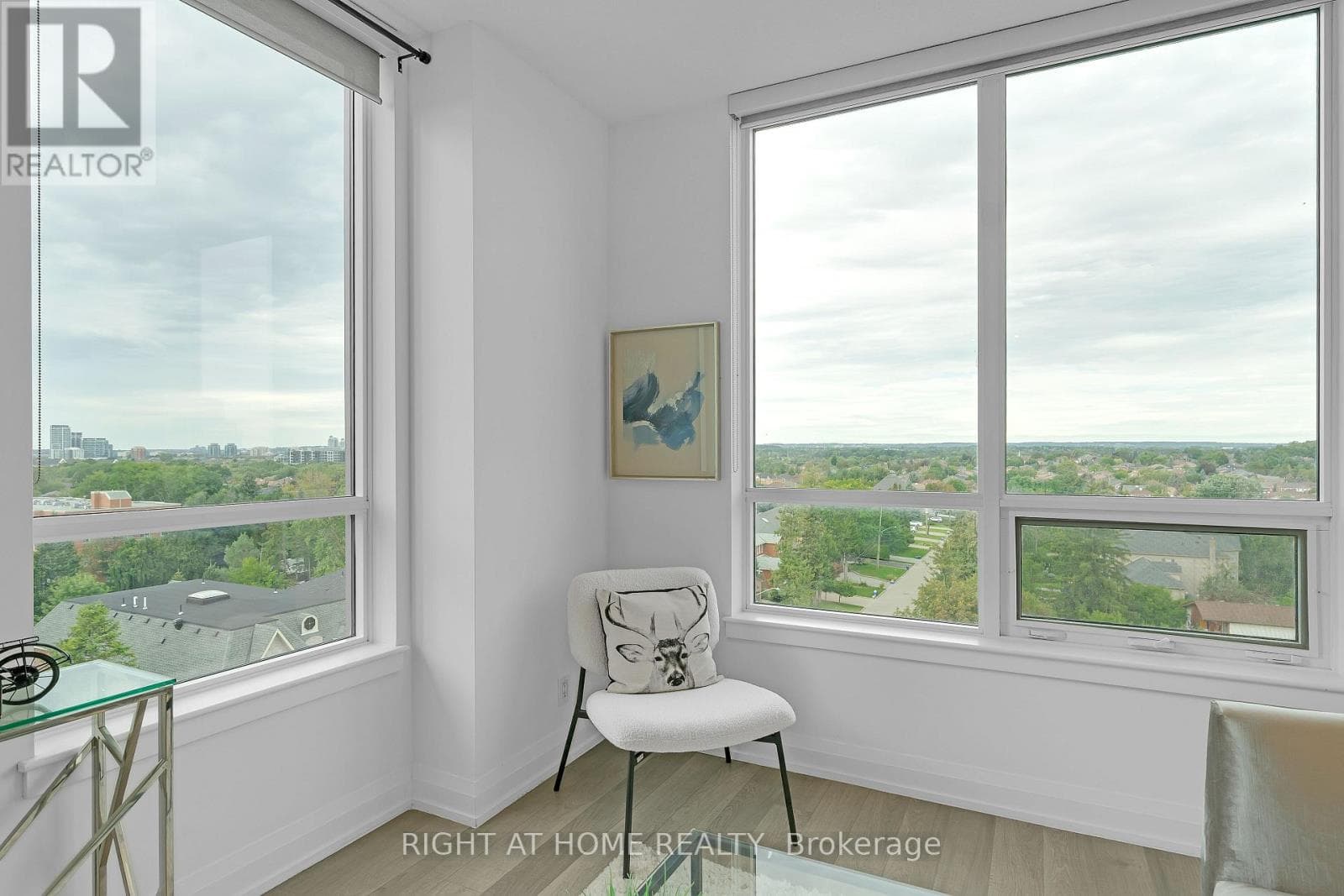 Single Family at 1021- 370 Highway 7, Richmond Hill (Doncrest), Ontario - Photo 10 - RE/MAX Garden City Realty