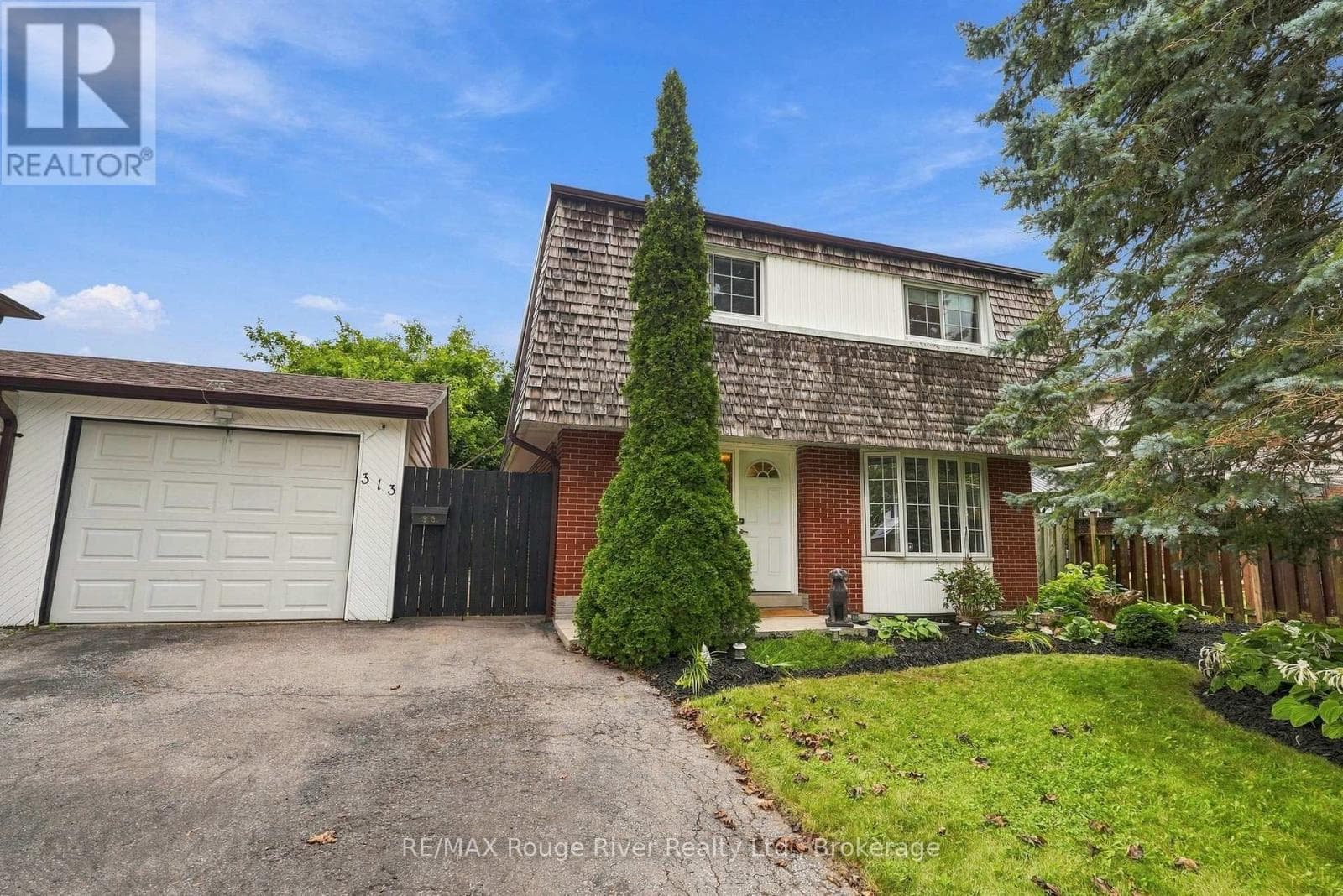 313 Lupin Drive