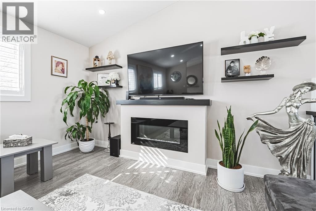 Single Family at 1796 PENNY Lane, West Lincoln, Ontario - Photo 10 - RE/MAX Garden City Realty