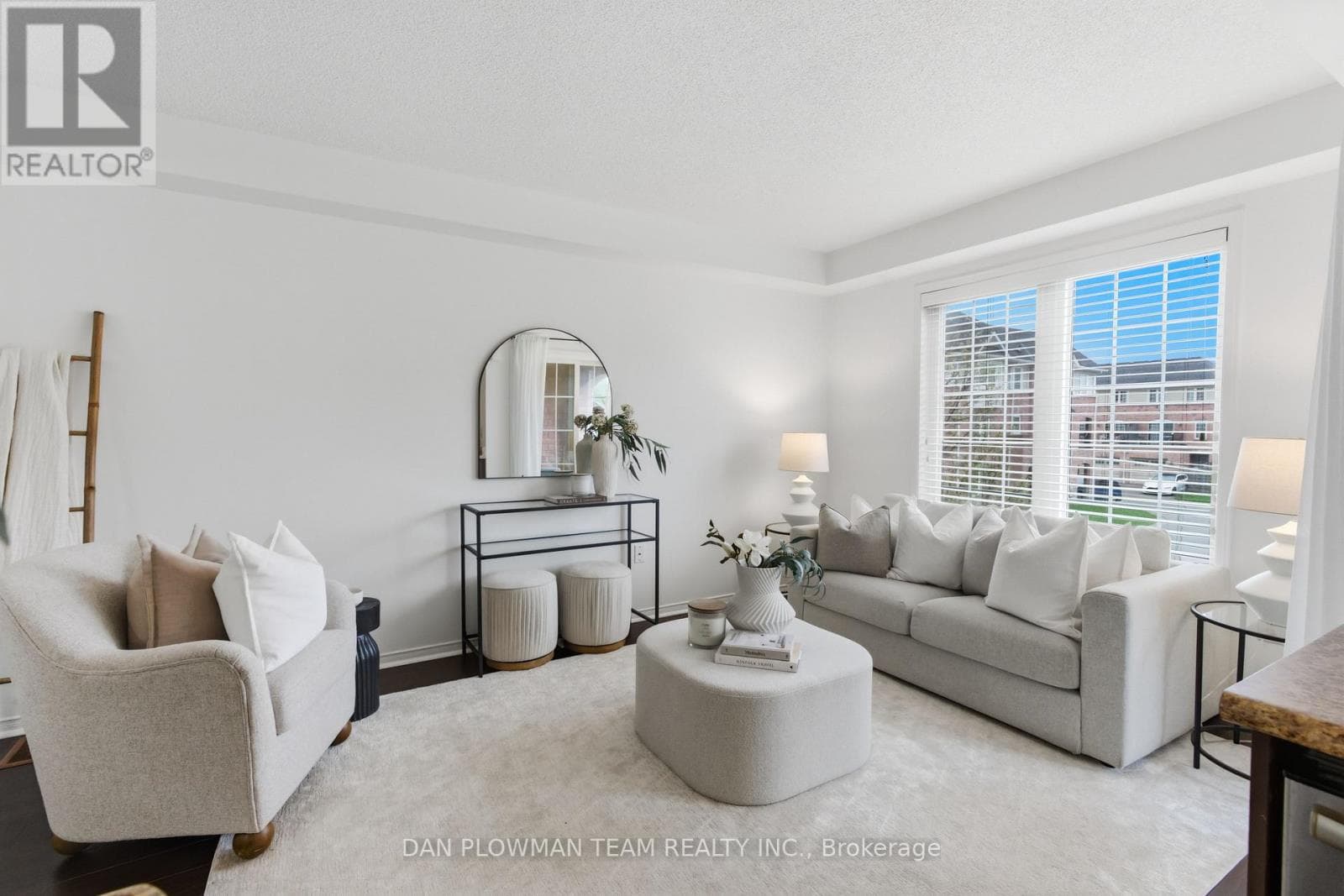 23 Blunden Road
