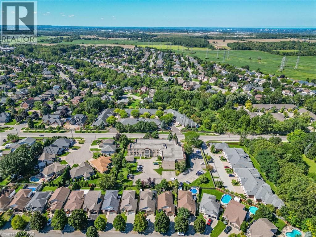 Single Family at 108- 3364 MONTROSE Road, Niagara Falls, Ontario - Photo 7 - RE/MAX Garden City Realty