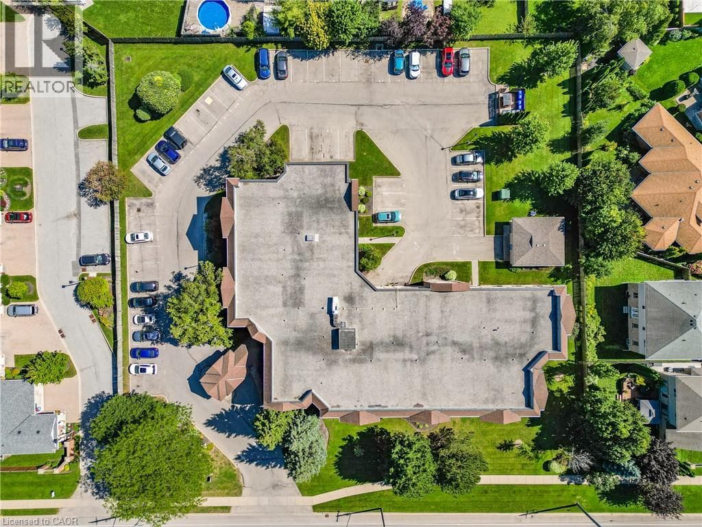 Single Family at 108- 3364 MONTROSE Road, Niagara Falls, Ontario - Photo 10 - RE/MAX Garden City Realty