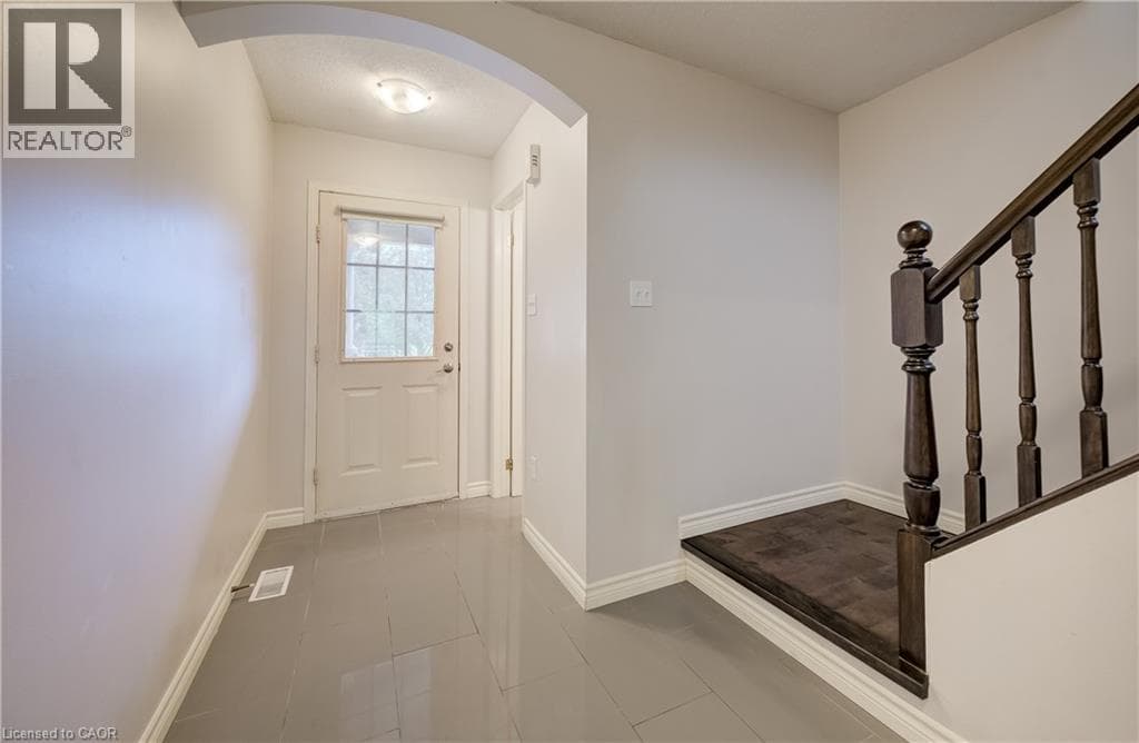 Single Family at 508 VERONICA Drive, Kitchener, Ontario - Photo 4 - RE/MAX Garden City Realty