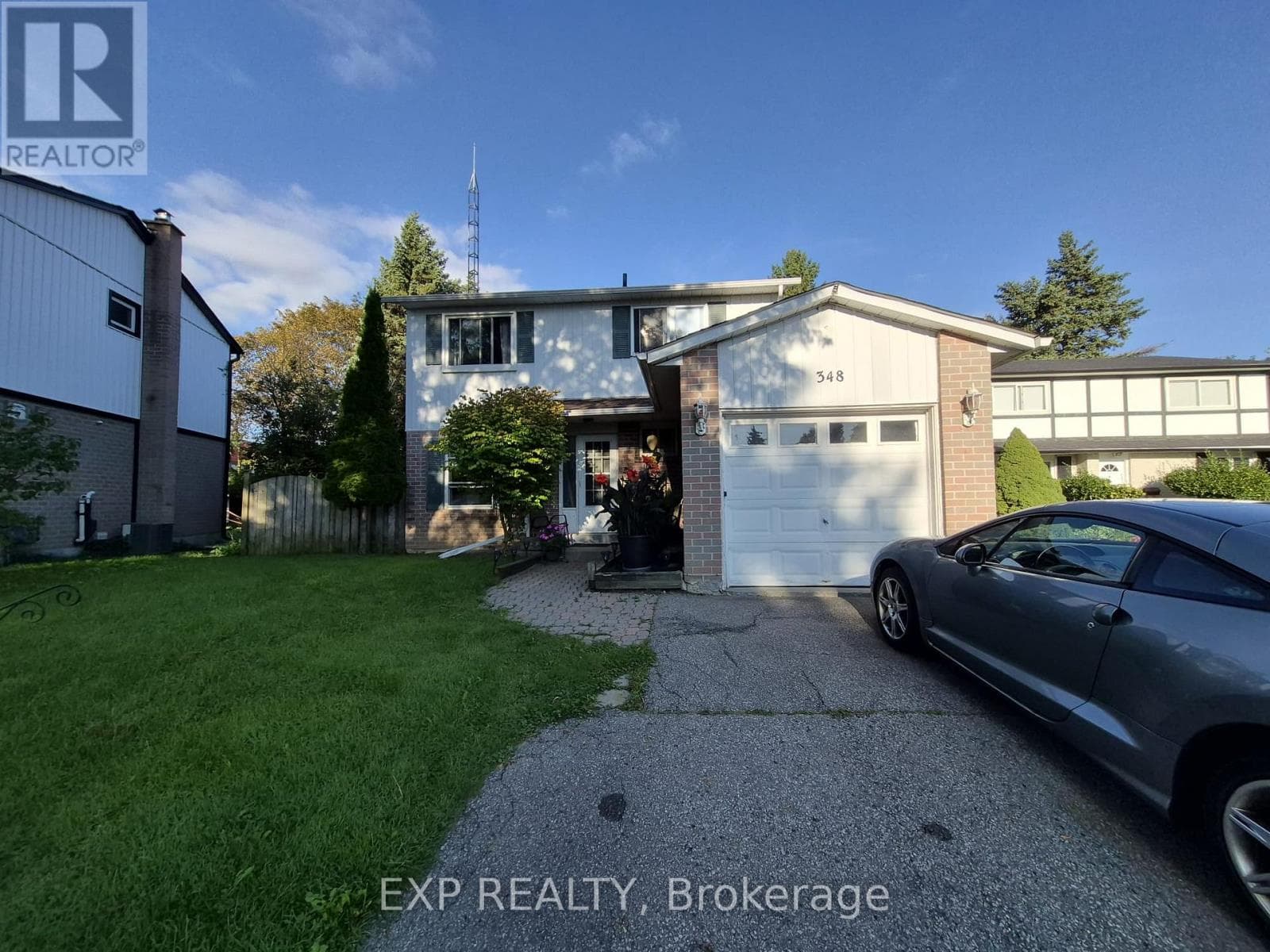 Single Family at 348 Terry Drive, Newmarket (Central Newmarket), Ontario - Photo 2 - RE/MAX Garden City Realty