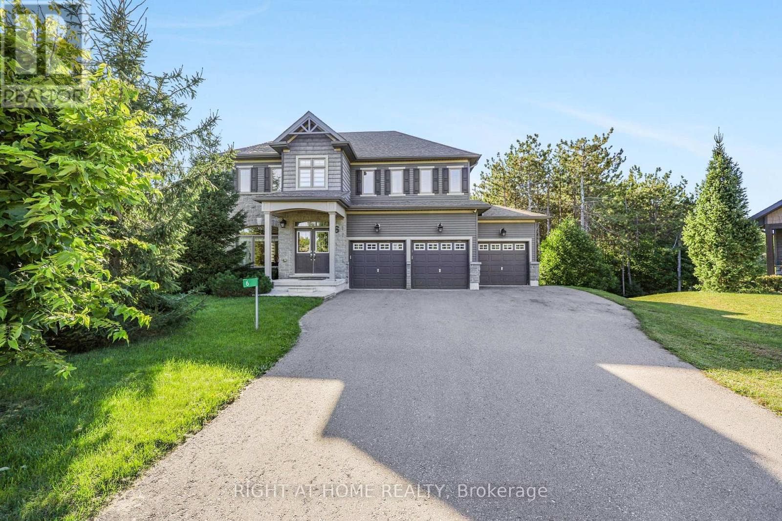 6 BOVILLE Court