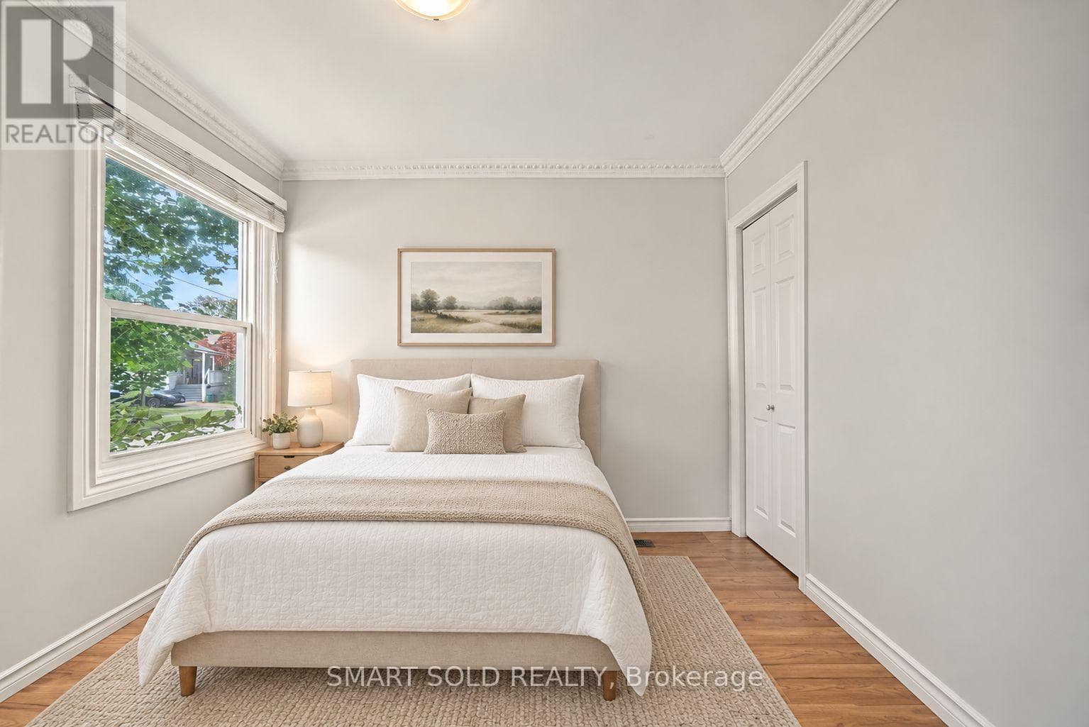 Single Family at 7 Elmwood Avenue, St. Catharines (E. Chester), Ontario - Photo 5 - RE/MAX Garden City Realty