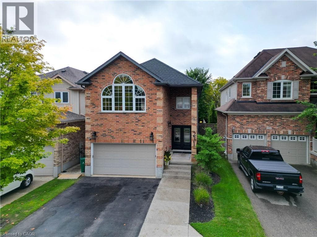 Single Family at 231 STEEPLERIDGE Street, Kitchener, Ontario - Photo 2 - RE/MAX Garden City Realty