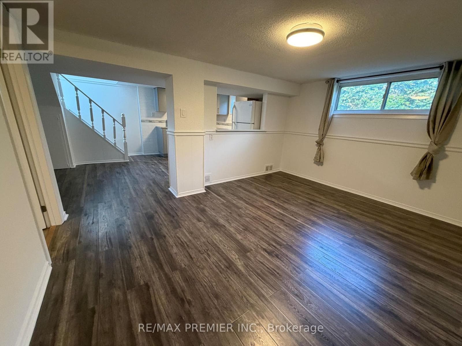 Single Family at BSMT- 404 Rustic Road, Toronto (Maple Leaf), Ontario - Photo 4 - RE/MAX Garden City Realty