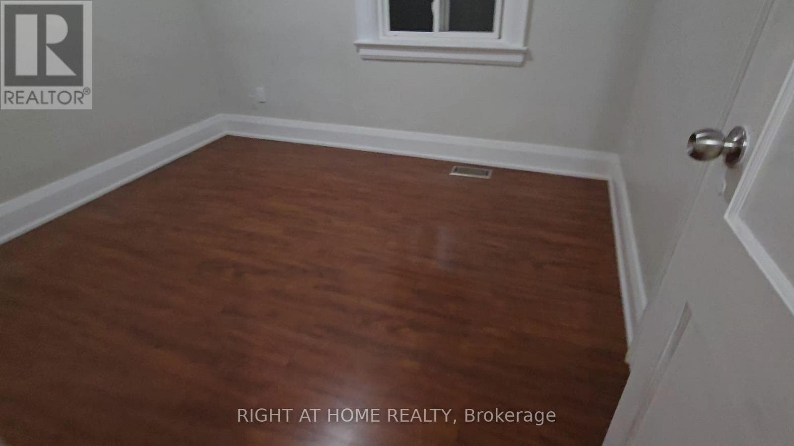 Single Family at 43 Bowie Avenue, Toronto (Briar Hill-Belgravia), Ontario - Photo 10 - RE/MAX Garden City Realty