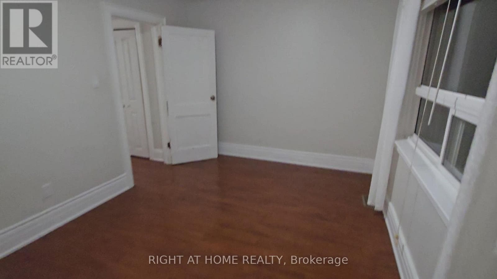 Single Family at 43 Bowie Avenue, Toronto (Briar Hill-Belgravia), Ontario - Photo 8 - RE/MAX Garden City Realty