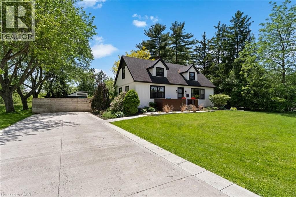 Single Family at 1373 ORCHARD Avenue, Fort Erie, Ontario - Photo 5 - RE/MAX Garden City Realty