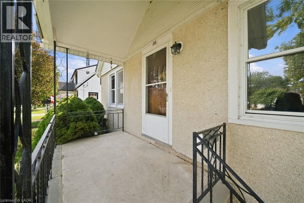 Single Family at 86 FOREST Avenue, Port Colborne, Ontario - Photo 10 - RE/MAX Garden City Realty