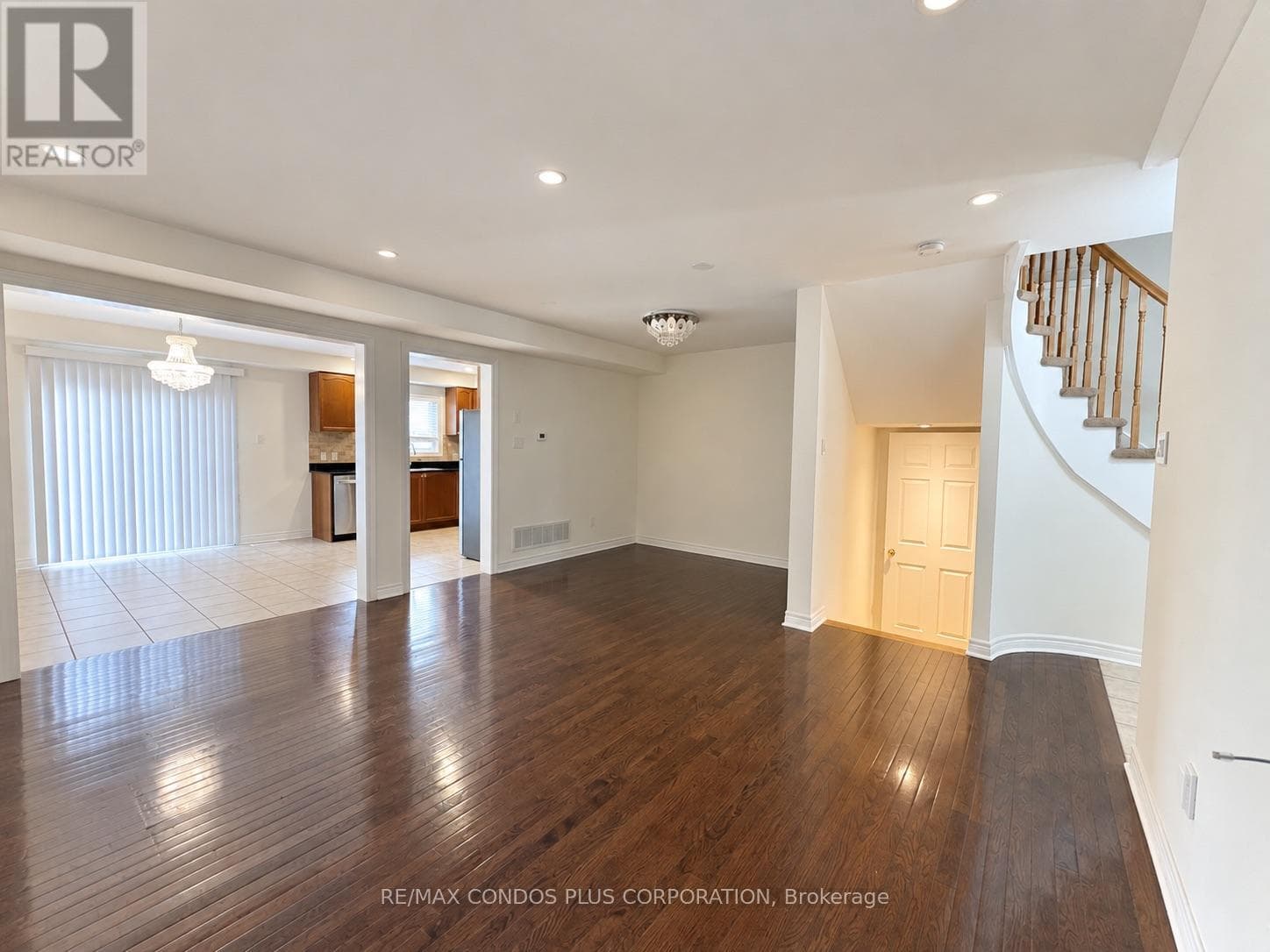 Single Family at 1278 Costigan Road, Milton (CL Clarke), Ontario - Photo 3 - RE/MAX Garden City Realty