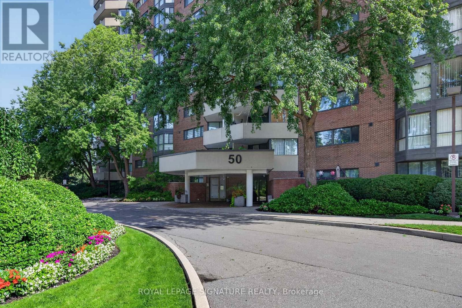 1210- 50 Baif Boulevard