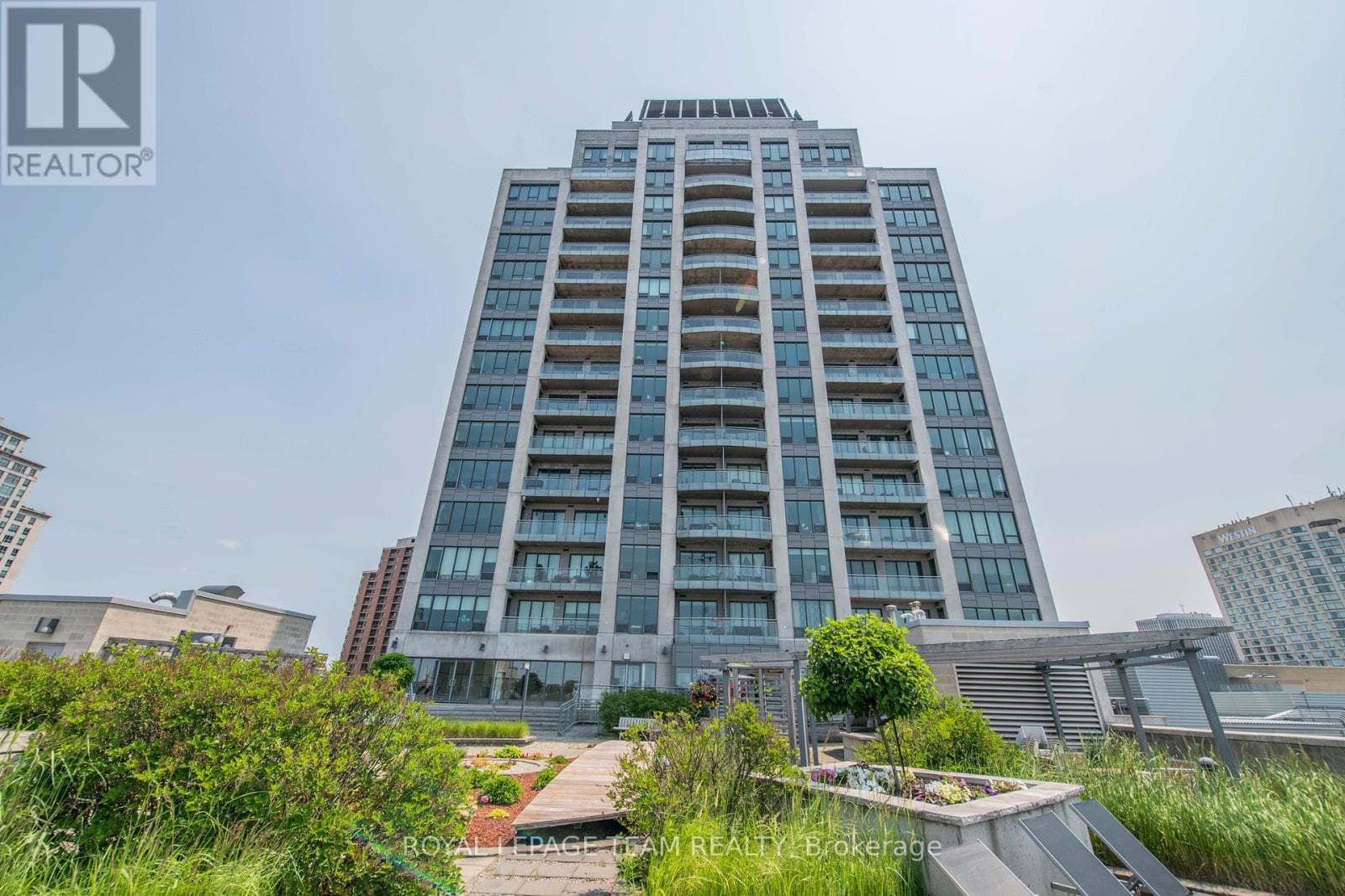 1307- 90 George Street