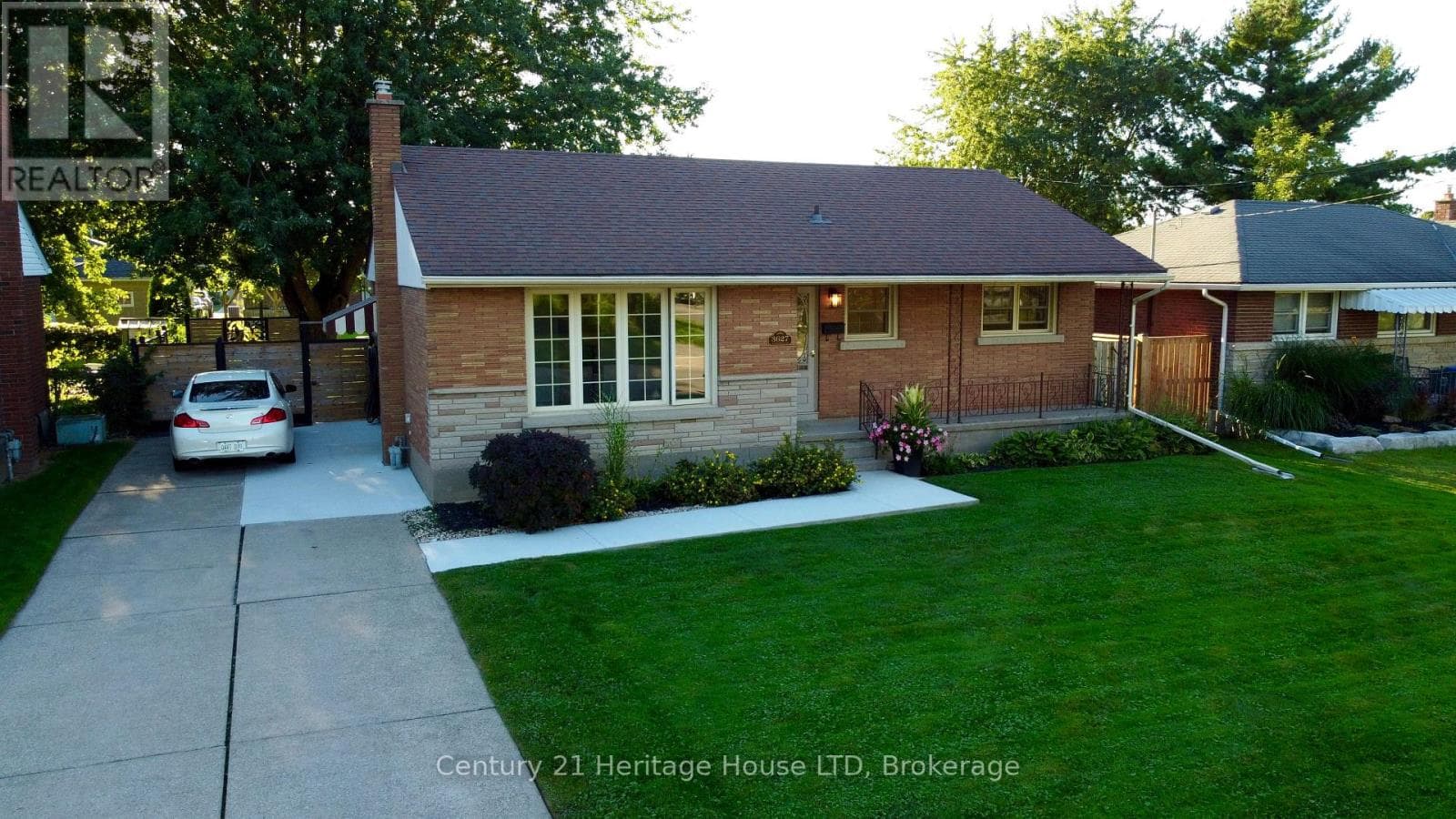 3627 Windermere Road