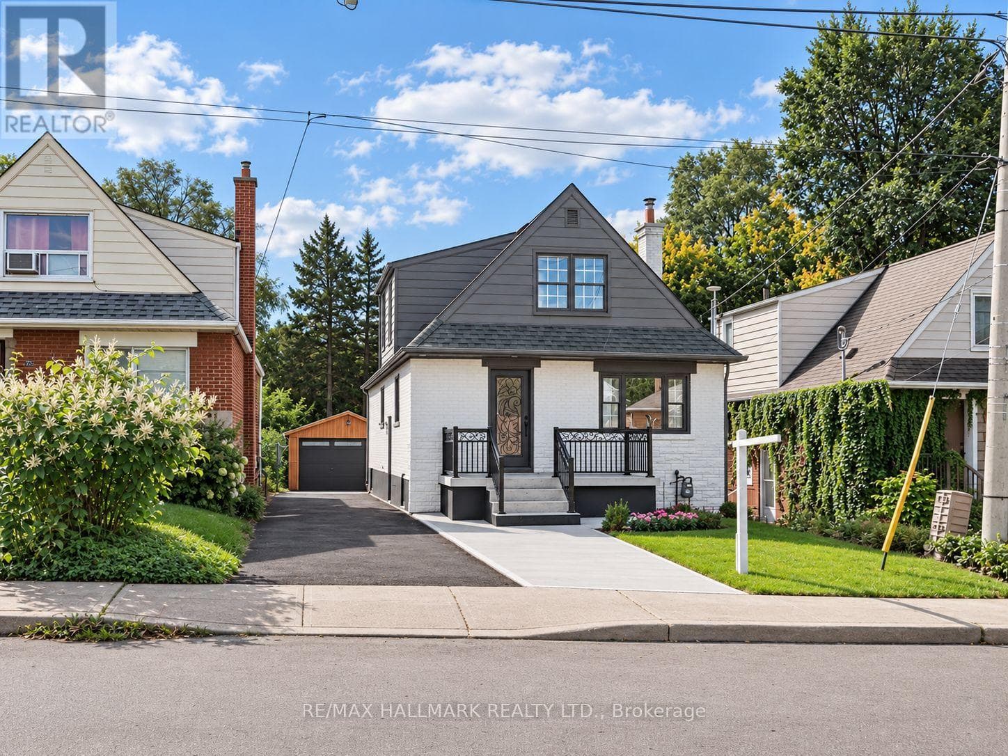 109 Glencrest Boulevard