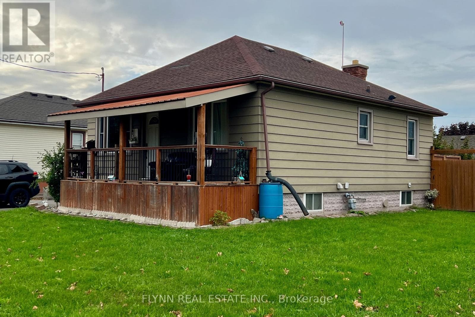 438 BELL Street