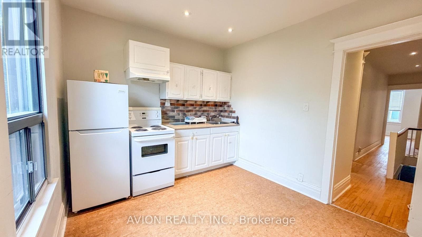 Single Family at UPPER- 773 Pape Avenue, Toronto (Danforth), Ontario - Photo 7 - RE/MAX Garden City Realty