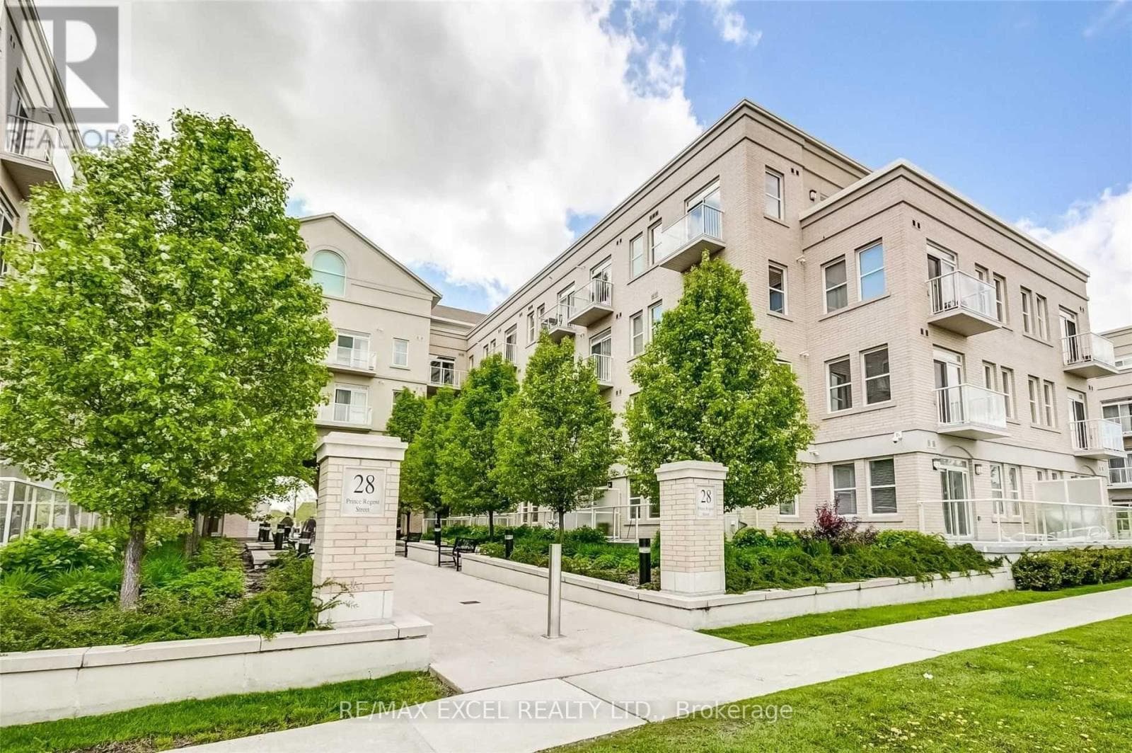 Single Family at 241- 28 Prince Regent Street, Markham (Cathedraltown), Ontario - Photo 2 - RE/MAX Garden City Realty