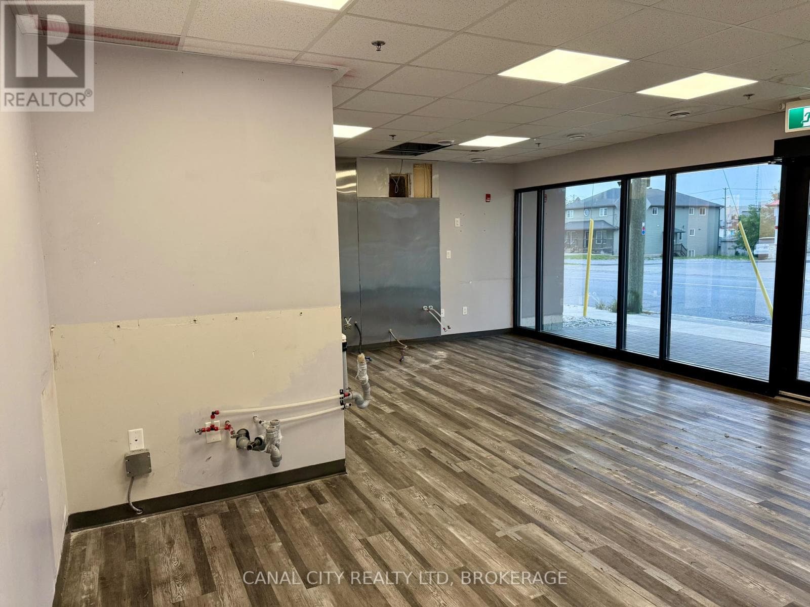 Retail at 1- 29 Pine Street, Thorold (Thorold Downtown), Ontario - Photo 7 - RE/MAX Garden City Realty