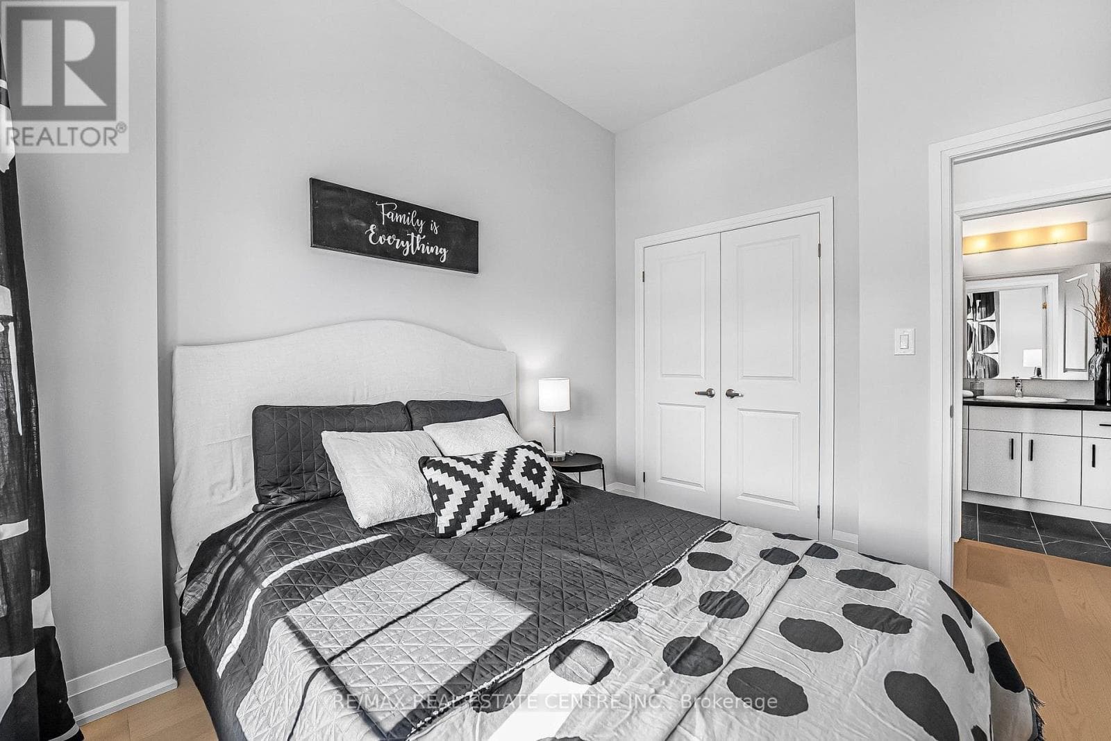 Single Family at 99 Hillcrest Road, Port Colborne (Main Street), Ontario - Photo 9 - RE/MAX Garden City Realty