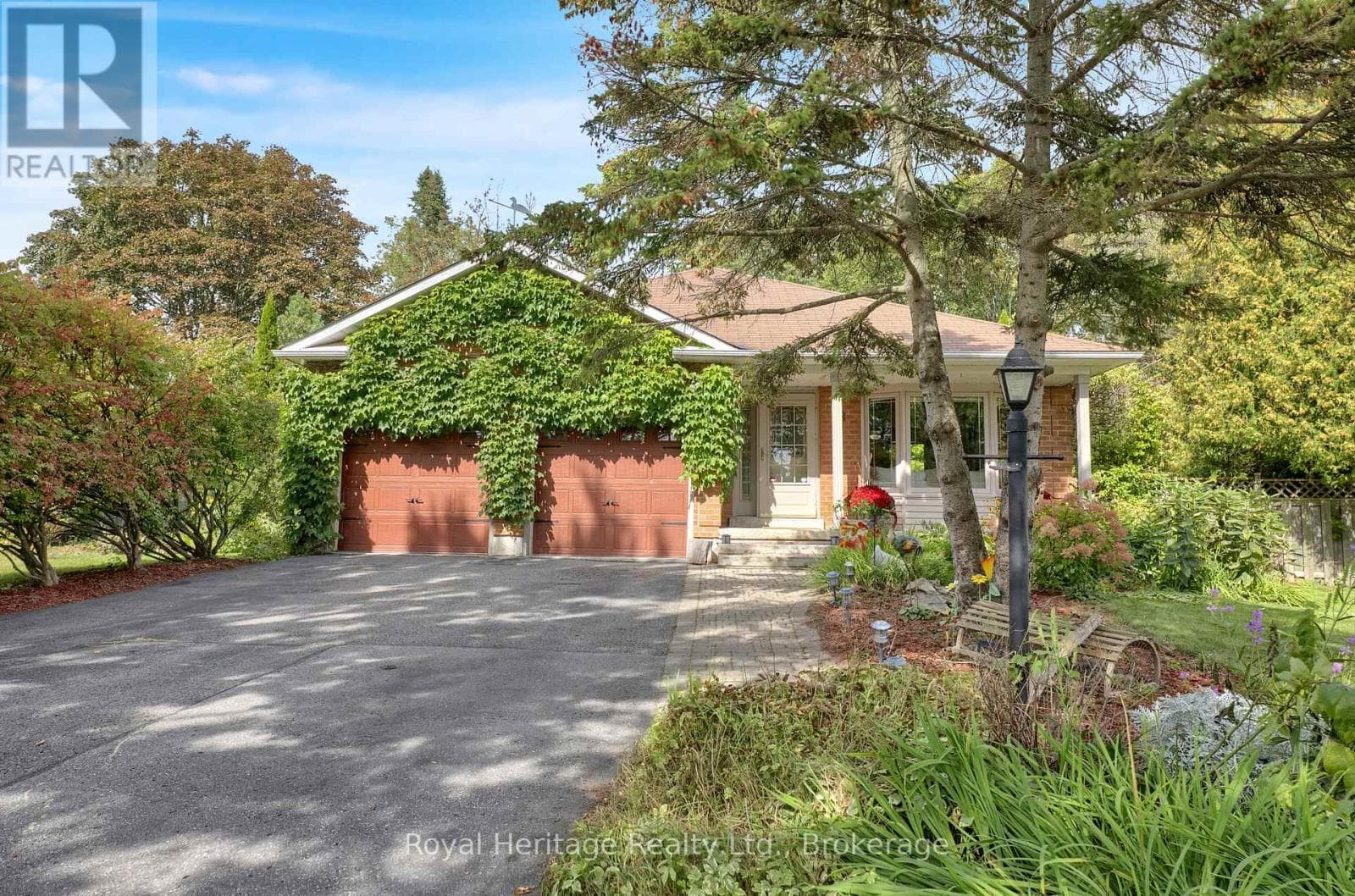 88 Hart Boulevard