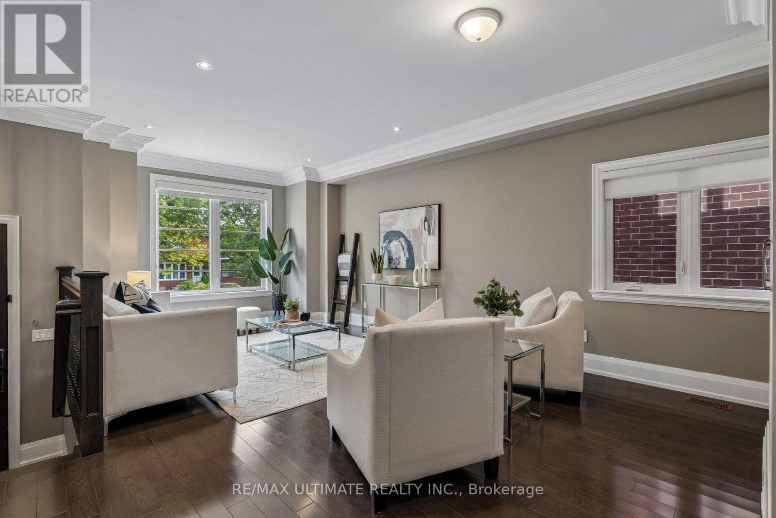Single Family at 218 Delta Street, Toronto (Alderwood), Ontario - Photo 7 - RE/MAX Garden City Realty
