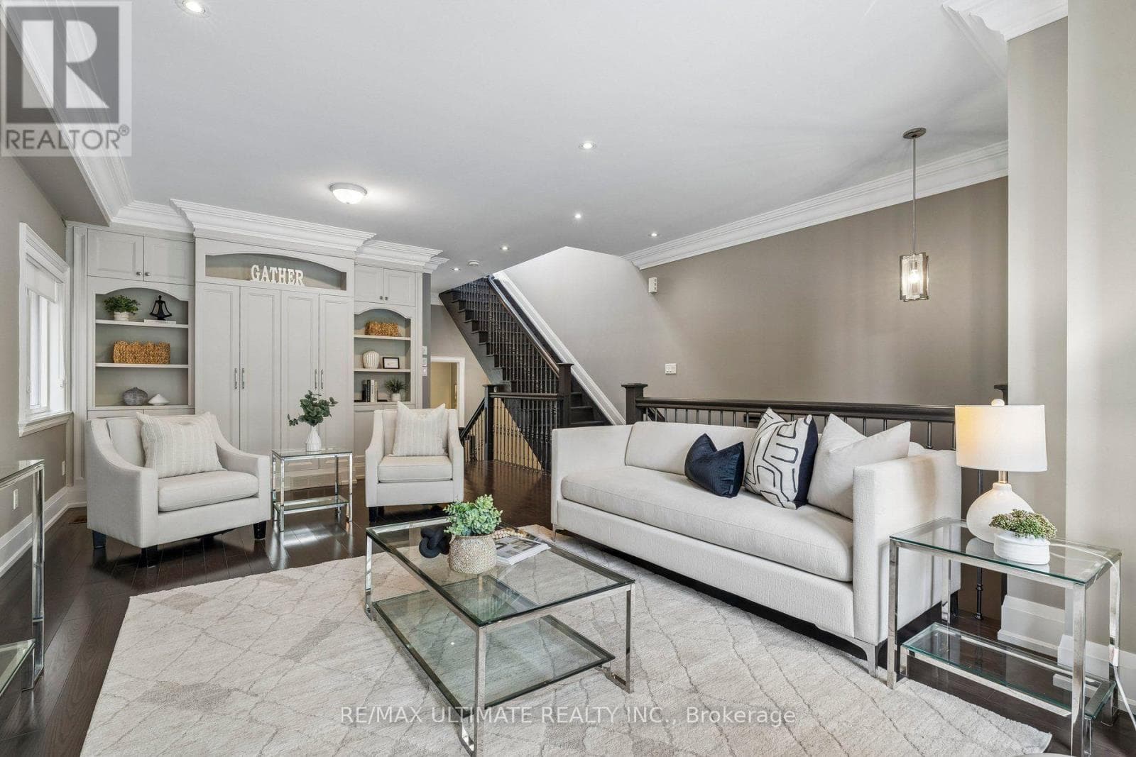 Single Family at 218 Delta Street, Toronto (Alderwood), Ontario - Photo 8 - RE/MAX Garden City Realty