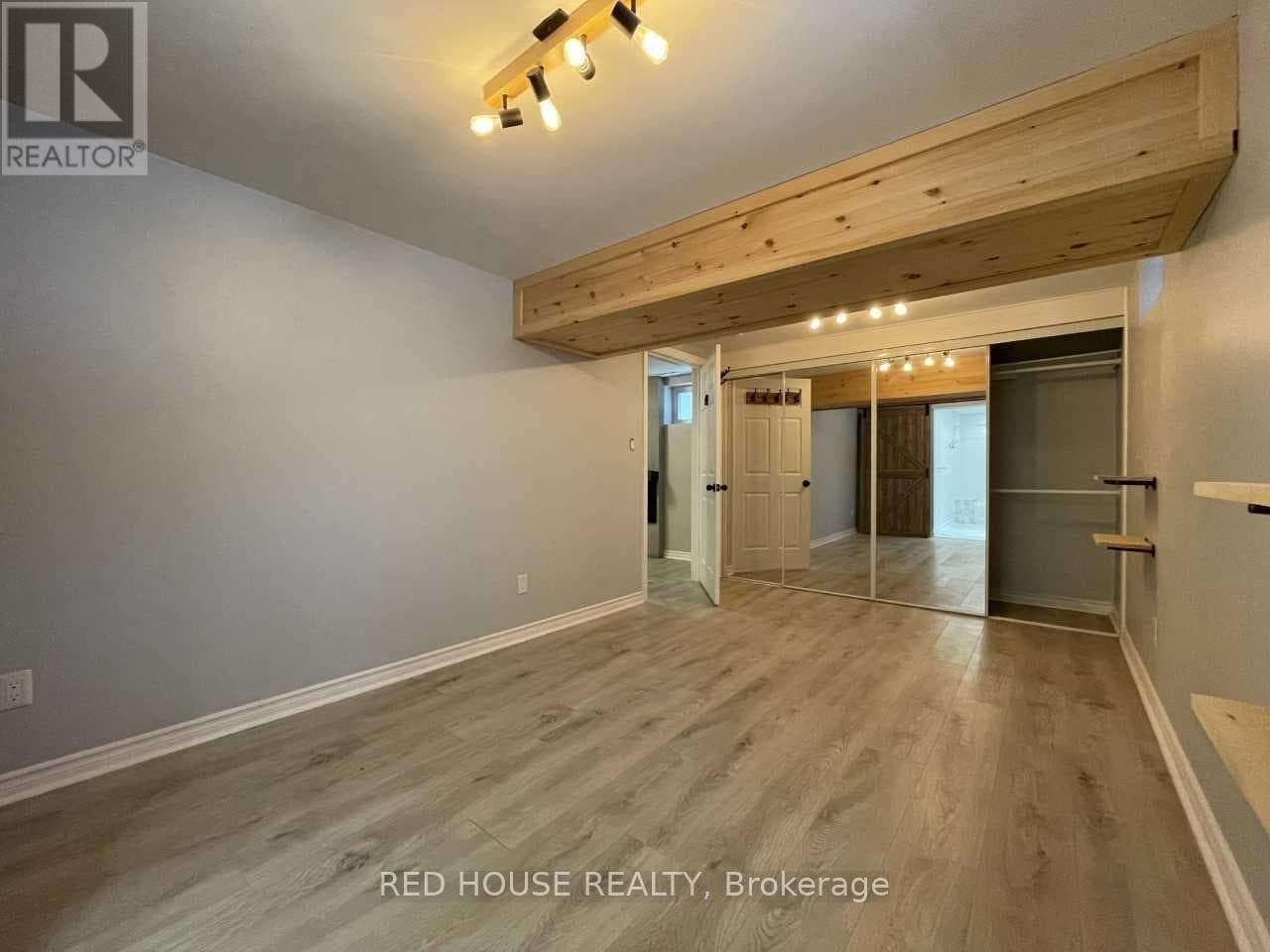 Single Family at Lower- 69 Simpson Road, Newmarket (Central Newmarket), Ontario - Photo 5 - RE/MAX Garden City Realty