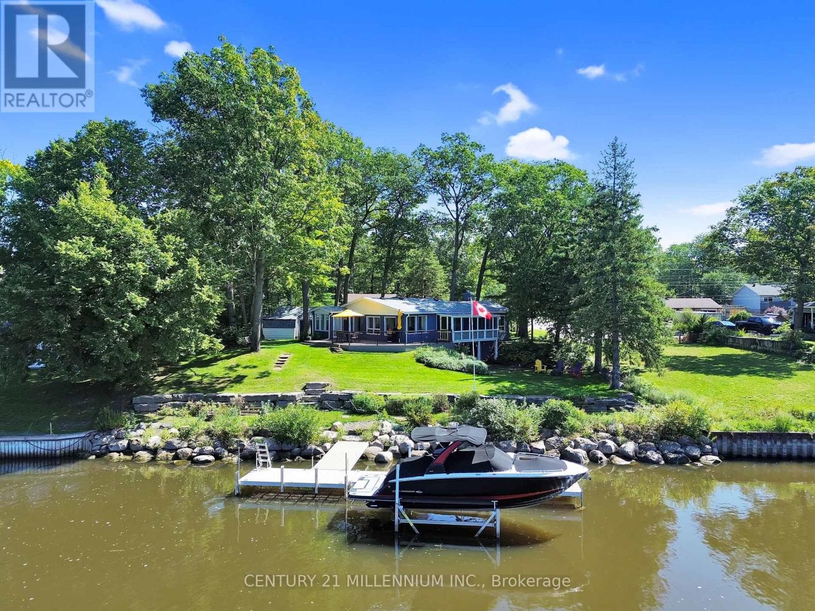 68 Edgewater Road