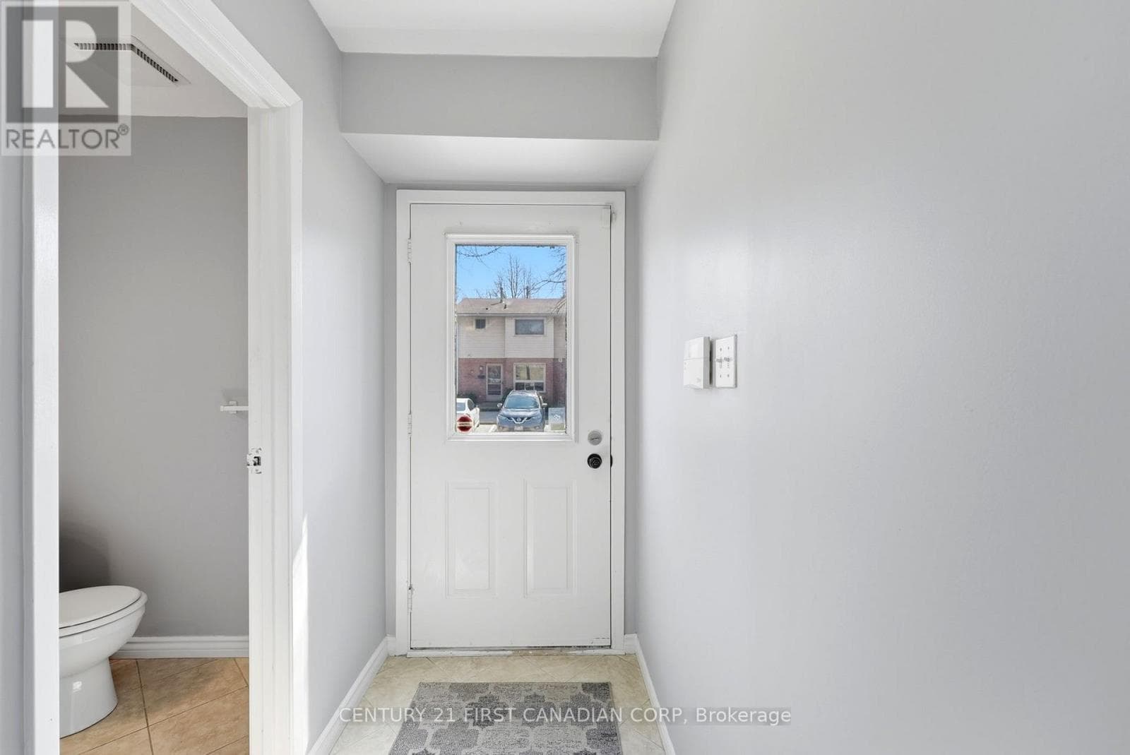 Single Family at 65- 75 Ansondale Road, London South (South Q), Ontario - Photo 3 - RE/MAX Garden City Realty