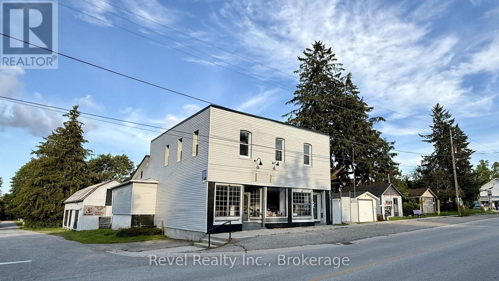 1718 Kirkfield Road