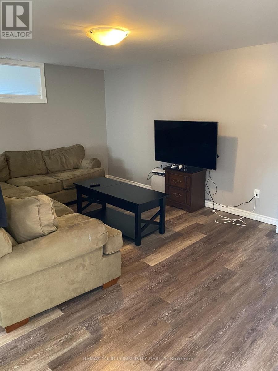Single Family at basement- 188 St Vincent Street, Barrie (Wellington), Ontario - Photo 3 - RE/MAX Garden City Realty