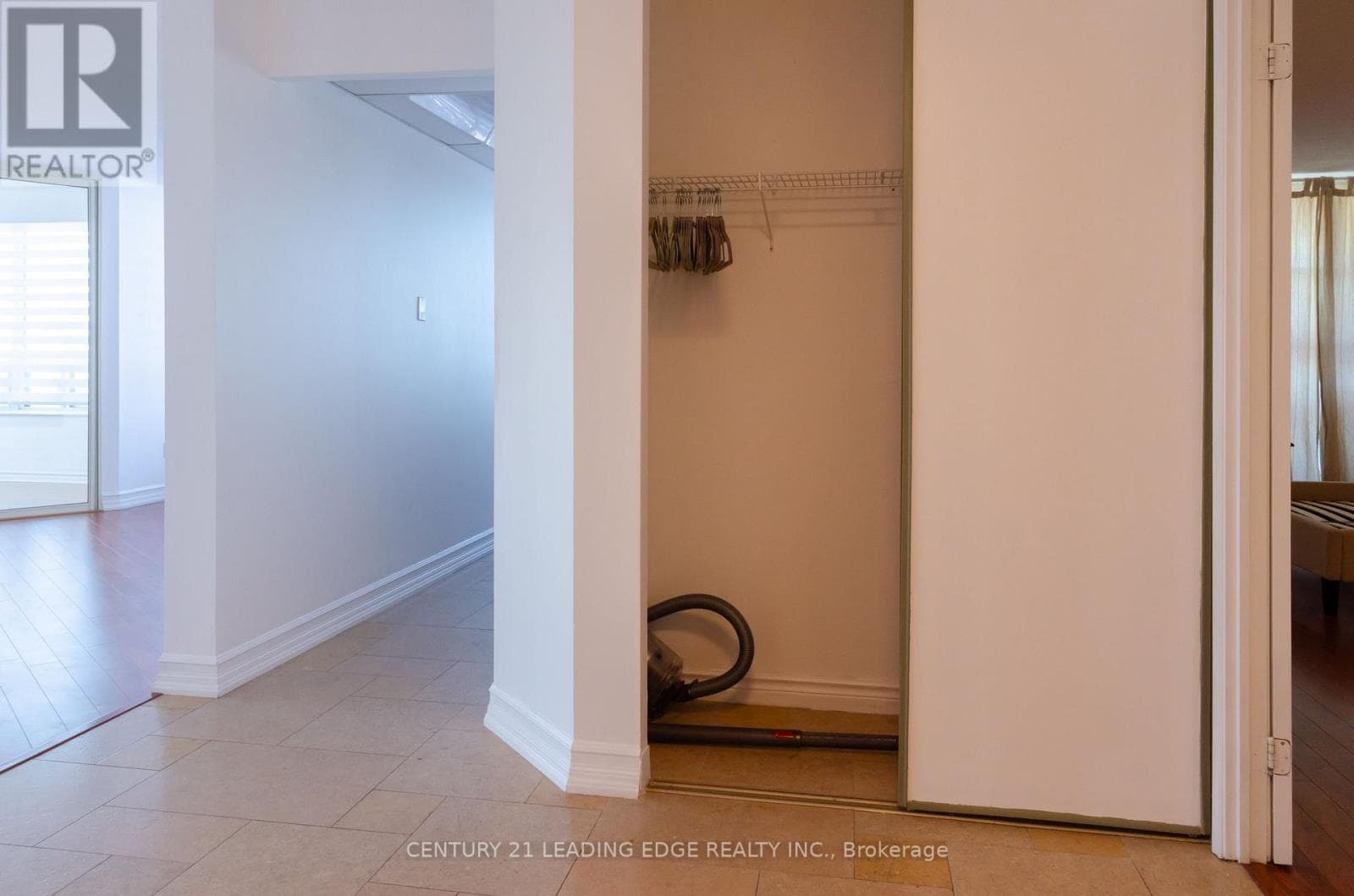 Single Family at 614- 8501 Bayview Avenue, Richmond Hill (Doncrest), Ontario - Photo 5 - RE/MAX Garden City Realty