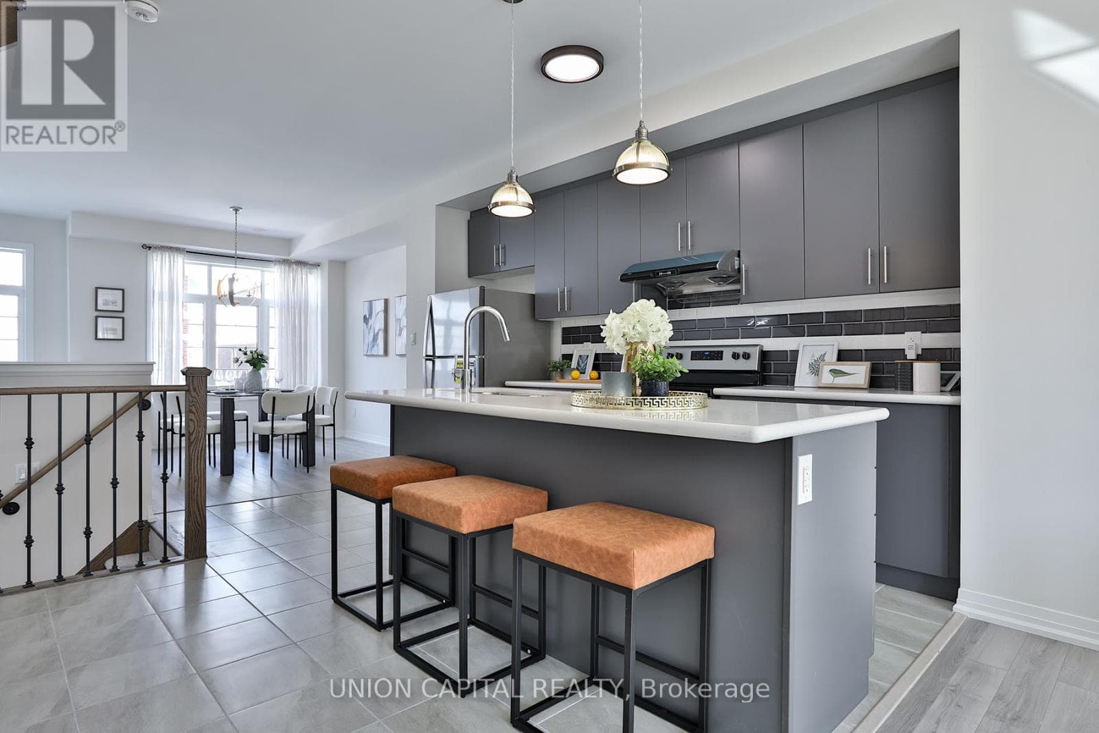 5 Sissons Way