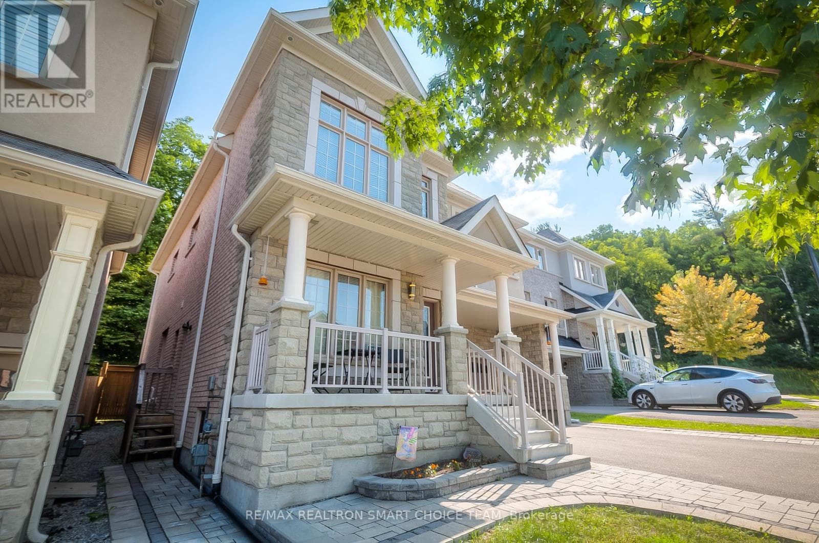 Single Family at Bsmt- 243 Gord Clelland Gate, Newmarket (Woodland Hill), Ontario - Photo 3 - RE/MAX Garden City Realty
