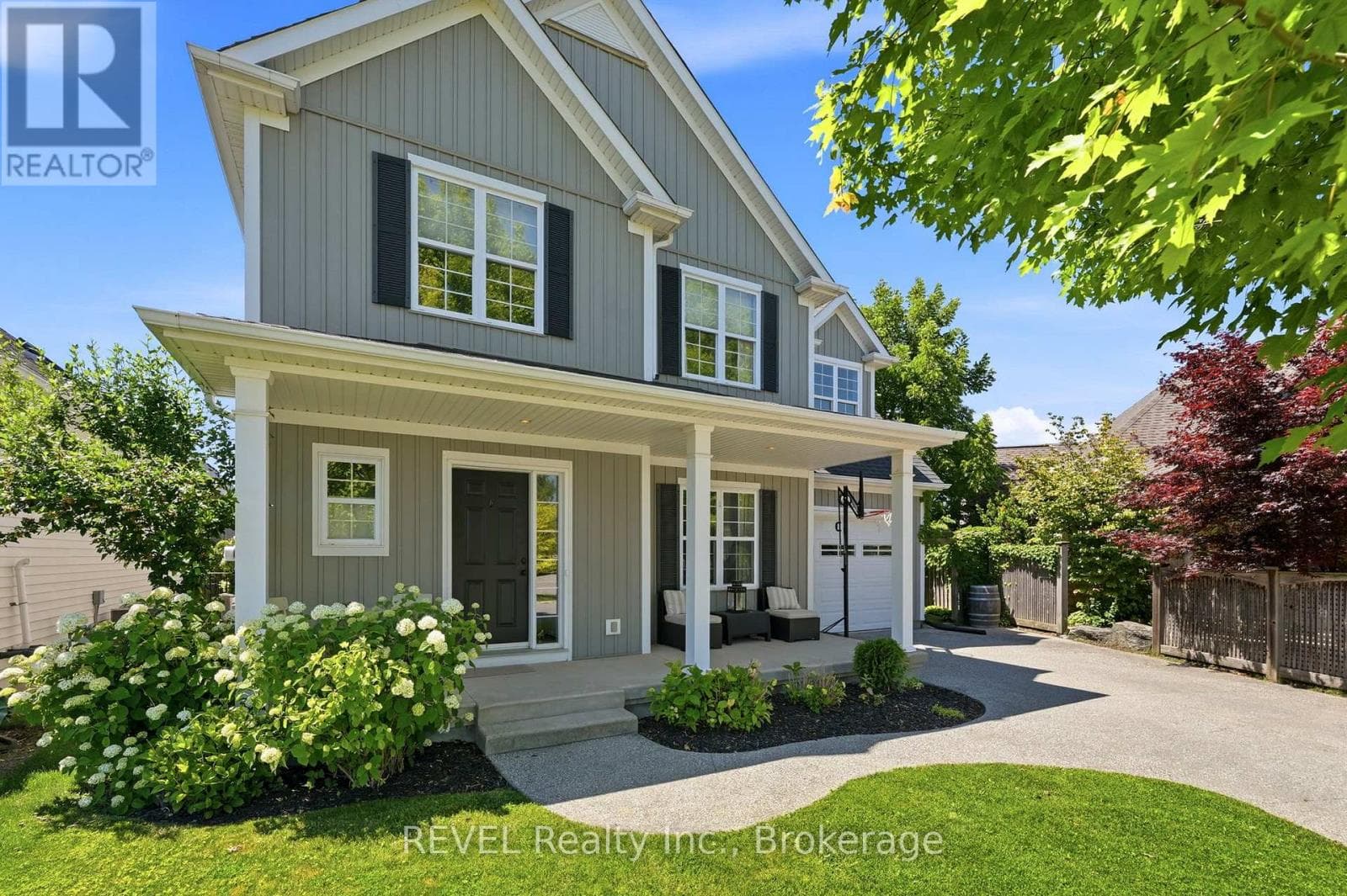 Single Family at 46 Pinot Trail, Niagara-on-the-Lake (Virgil), Ontario - Photo 4 - RE/MAX Garden City Realty