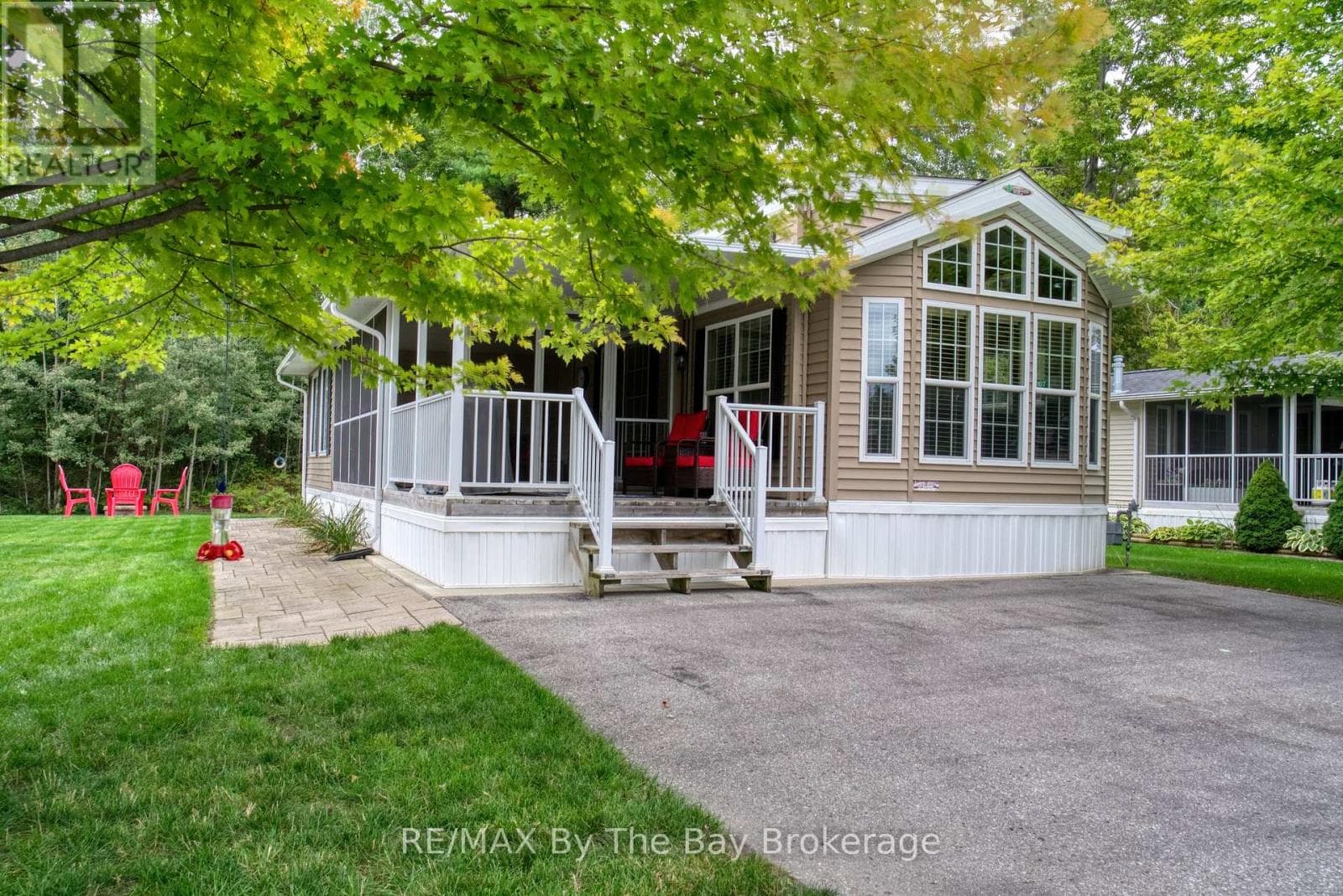 107 MADAWASKA Trail
