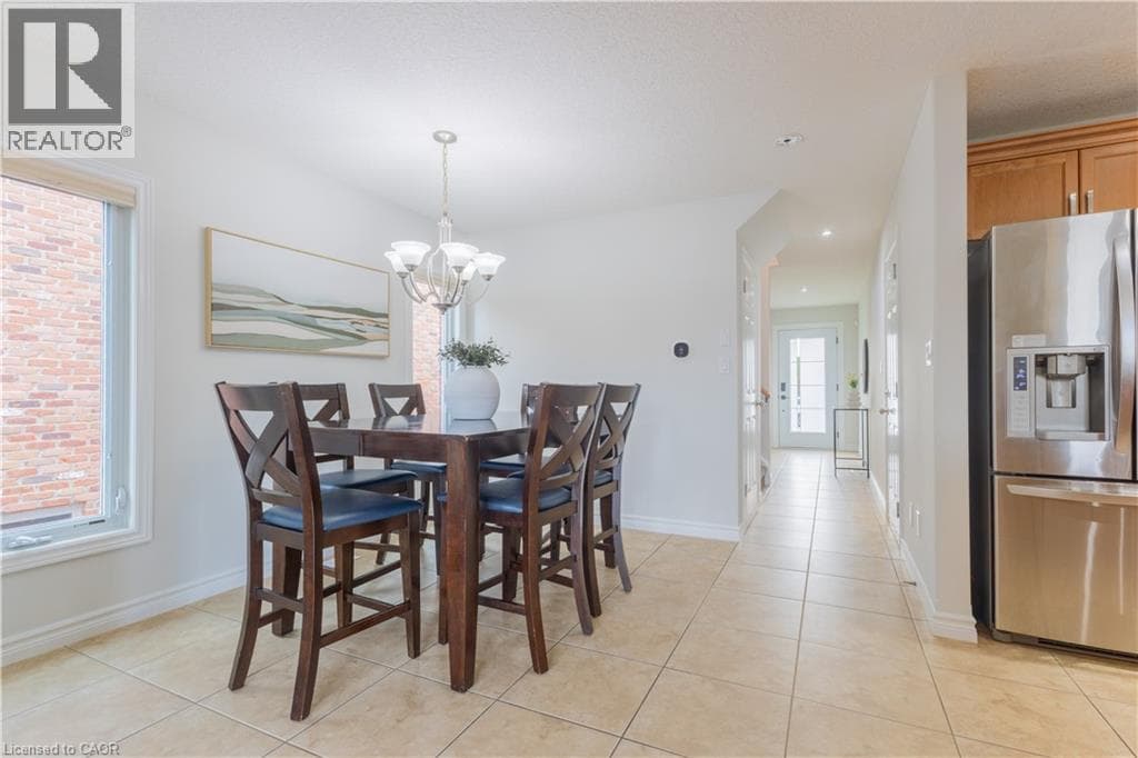 Single Family at 178 HUCK Crescent, Kitchener, Ontario - Photo 8 - RE/MAX Garden City Realty
